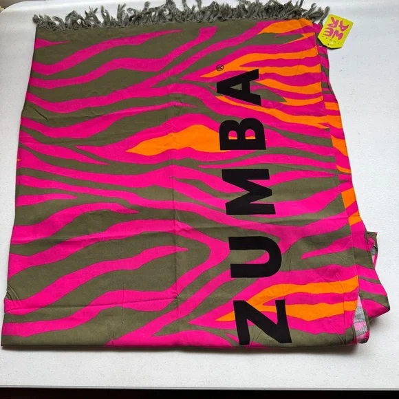 Zumba In The Wild Sarong Viscose Shocking Pink Zebra Printed Worn Multiple Ways - Picture 9 of 9